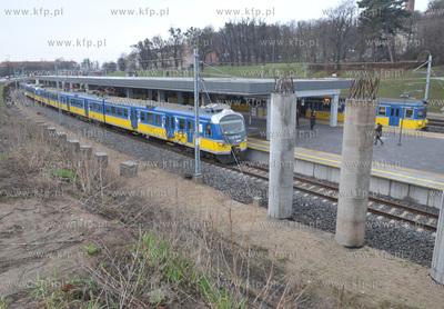 Oficjalne uruchoinienie nowej trasy kolejki SKM Gdansk...