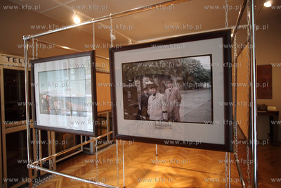 Gdańsk. Muzeum Poczty Polskiej. Wystawa fotograficzna...