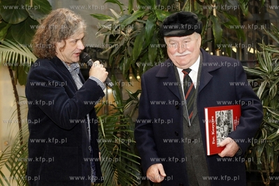 Centrum Handlowe Manhattan w Gdansku. Promocja albumu...