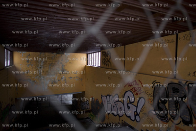 Nieczynny przystanek SKM Gdańsk Nowe Szkoty.
07.02.2017
fot....