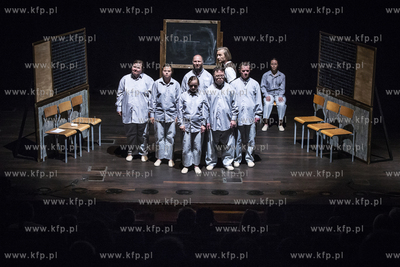 Festiwal Świat Mało Znany. Przegląd teatralny w...