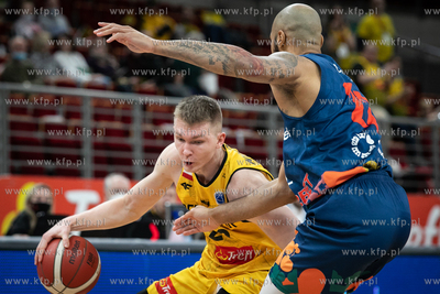 Argo Arena. FIBA Europe Cup. Trefl Sopot - CSM CSU...