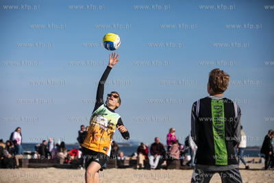 Sopocka Majówka 2022. Turniej siatkówki plażowej.
02.05.2022
fot....