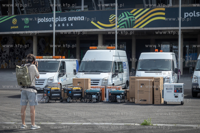 Polsat Plus Arena Gdańsk. Prezentacja samochodów,...