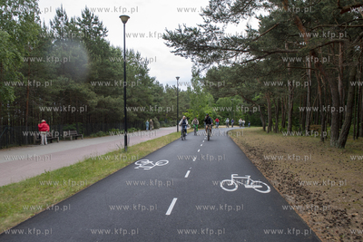 Ścieżka w pasie nadmrskim z naniesionymi oznaczeniami...