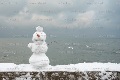 Zima na bulwarze nadmorskim w Gdyni. 19.11.2022 / fot....