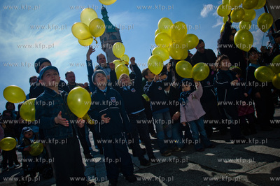 Sopot. Skwer Kuracyjny. Pola Nadziei na Pomorzu - wielka...