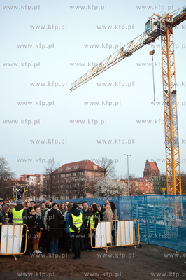 Gdansk. Plac Budowy Gdańskiego Teatru Szekspirowskiego...