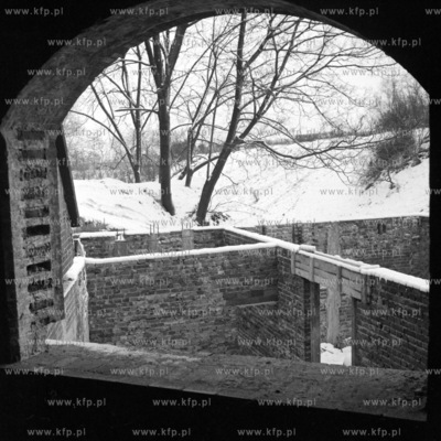 Zabytkowa Kaponiera Południowa w Gdańsku. 1.02.19771luty77_z.kosycarz_p1Fot....