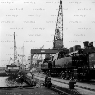 W porcie gdańskim. (lata60). 1960 0007951z Fot. Zbigniew...