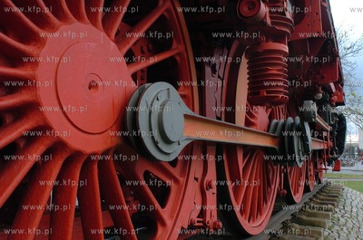 3 cylindrowa lokomotywa z 1939 r, zbudowana w Berlinie,stoi...