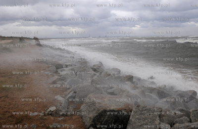 Gdansk. Gorki Zachodnie. Sztor na Baltyku.
14.10.2009
fot....