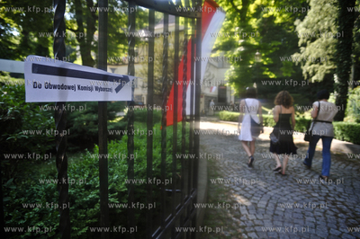 Obwodowa Komisja Wyborcza nr 132 na Jaćkowej Dolinie...