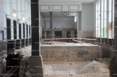 Trwa Remont i przebudowa dworca kolejowego Gdynia Glowna,...