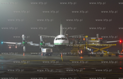 Z gdanskiego lotniska z cargo dla DHL lata jeden z...