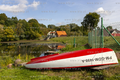 Zakole rzeki Raduni w Juszkowie w gminie Pruszcz Gdański....