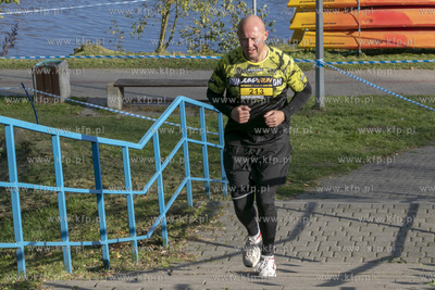 Pierwszy w Polsce bieg przez dmuchane mega przeszkody...