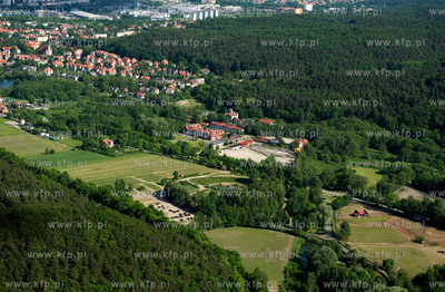 Gdansk Oliwa z lotu ptaka. Dolina Radosci i wzgorza...