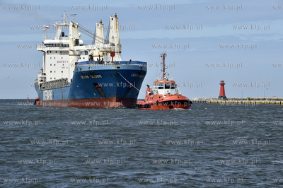 Gdańsk. Nowy Port.  Martwa Wisła. Kanał portowy...