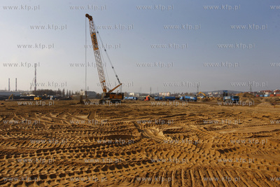 Gdansk Letnica. Budowa stadionu pilkarskiego.
15.04.2009
fot....