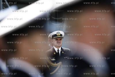 Gdynia Oksywie. Port Wojenny. Admiral floty Tomasz...