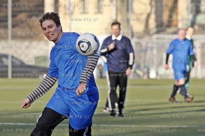 Gdansk. Boisko przy ul. Traugutta.  Sylwestrowy mecz...