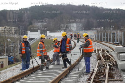Budowa linii Pomorskiej Kolei Metropolitalnej na odcinku...