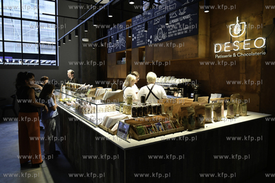 Otwarcie Food Hall Montownia w zabytkowej hali U-Bootów...