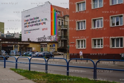 Gdańsk, ul. Grunwaldzka. Netflix wspiera osoby LGBT...