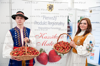 Gdansk. Targ Weglowy. Inauguracja kampanii promujacej...