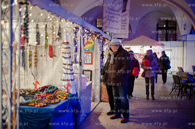 Gdansk. Wielka Zbrojownia. Jarmark Bozonarodzeniowy.
19.12.2012
fot....