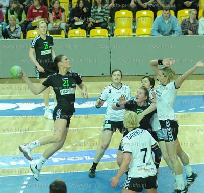 Hala Sportowo - Widowiskowa w Gdyni. Ekstraklasa pilki...