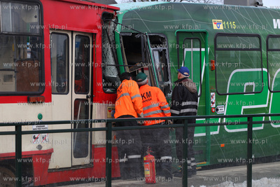 Gdansk, na skrzyzowaniu al.Grunwaldzkiej z Wojska Polskiego.doszlo...