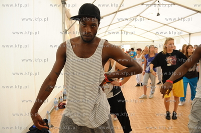 Gdansk. Plac Zebran Ludowych. Festiwal MTV Gdansk Dzwiga...