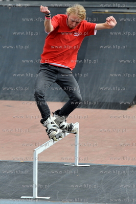 Gdansk. Plac Zebran Ludowych. Festiwal Sportow Ekstremalnych...