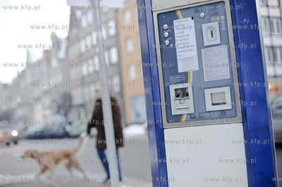 Z powodu nieskich temperatur parkometry umieszczone...