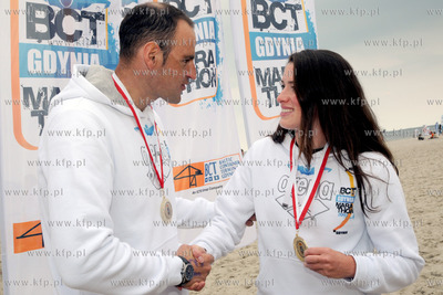 BCT Gdynia Maraton 2012. Nz, Zwyciezcy maratonu Christine...