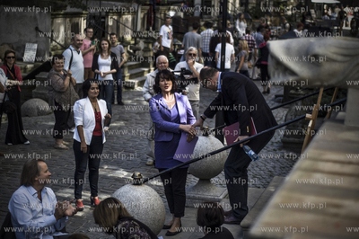 Gdansk. Ul. Mariacka 42. Filia Wojewodzkiej i Miejskiej...