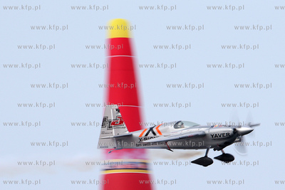 Gdynia - 4. przystanek Mistrzostw Swiata Red Bull Air...