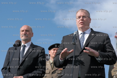 Redzikowo. Uroczyste rozpoczęcie budowy bazy pocisków...