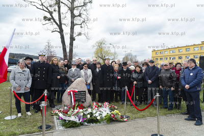 Gdynia. 9. rocznica katastrofy smoleńskiej. Uroczystość...