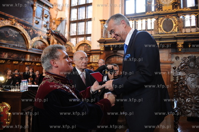 Gdansk, Dwor Artusa. Po raz kolejny wreczono medale...