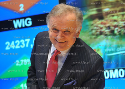 Warszawa. Siedziba Gieldy Papierow Wartosciowych. Prezentacja...