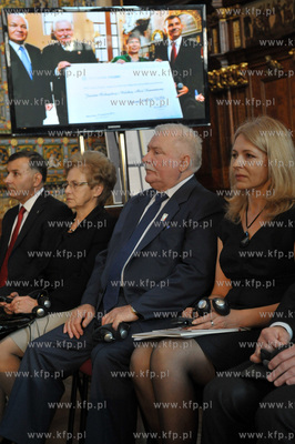 Dwor Artusa w Gdansku. Uroczystosc wreczenia Nagrody...