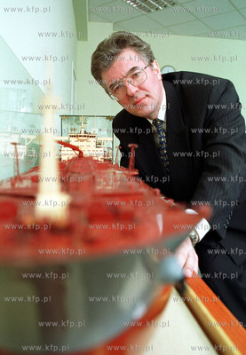 Janusz Szlanta - prezes zarzadu Stocznia Gdynia S.A.21.02.2002fot....