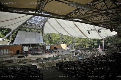 Sopot. Nowa Opera Lesna tuz przed pierszym koncertem.
26.07.2012
fot....