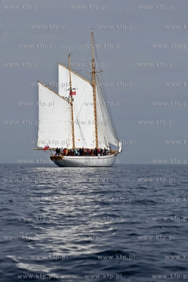 Zatoka Gdanska. Proba morska wyremontowanego zaglowca...