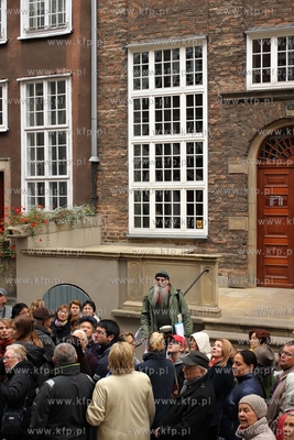 Spacer teatralny ulicami Gdańska, który poprowadził...