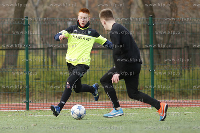 Gdansk Zaspa. Pilkarski turniej dzikich druzyn Do przerwy...