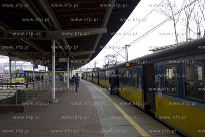 Peron kolejki SKM Gdynia Główna.
24.02.2017
fot....